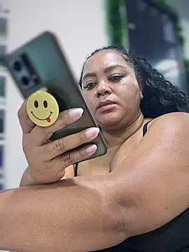 yanza2002 online show from December 2024 10:34:01 PM