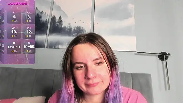 MilaniaCute online show from November 2025 06:50:02 PM