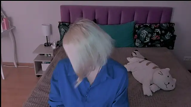 sabrinamacmarren online show from March 2025 04:21:01 PM