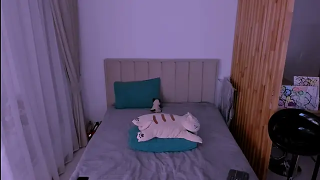 sabrinamacmarren online show from February 2026 07:24:02 PM