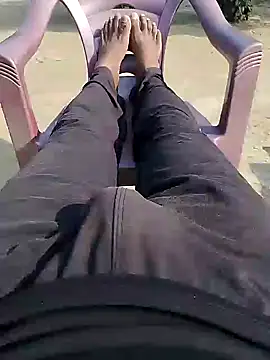 Snapshot of bigh96dik chatting on January 2025 08:20:02 AM bigh96dik online show from January 2025 08:20:02 AM