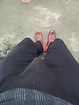 Snapshot of bigh96dik chatting on January 2025 05:18:02 AM bigh96dik online show from January 2025 05:18:02 AM