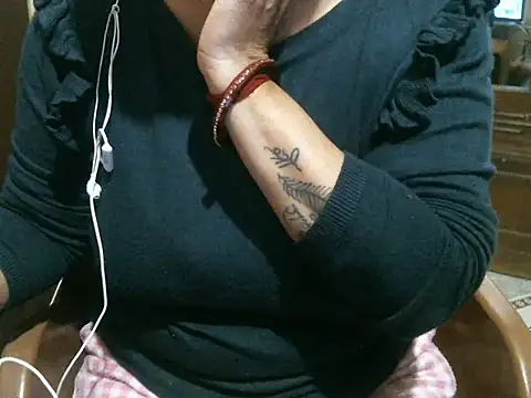 UrsMansi online show from November 2025 04:35:01 AM