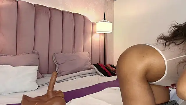 HallyBans online show from June 2026 07:34:02 PM