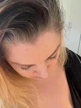 Snapshot of Anna_Alexa chatting on March 2025 11:51:01 AM Anna Alexa online show from March 2025 11:51:01 AM