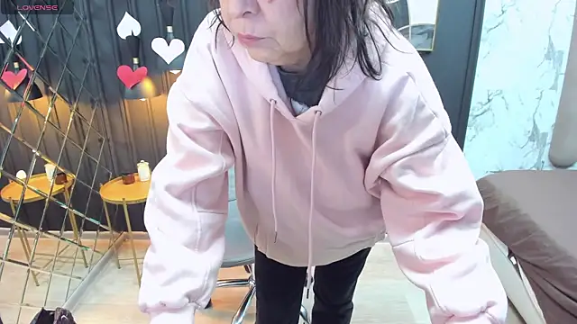 LindaPassionate online show from February 2025 05:27:01 AM