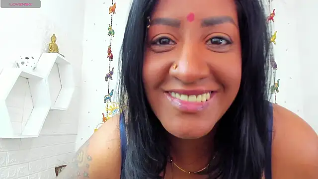 LadyNahir online show from February 2026 04:22:02 AM