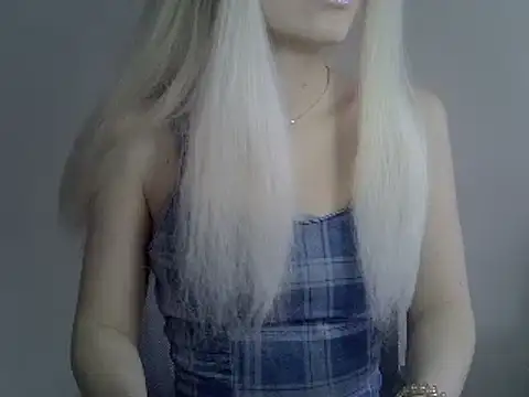 Snapshot of DitaVira chatting on January 2025 11:35:01 AM DitaVira online show from January 2025 11:35:01 AM