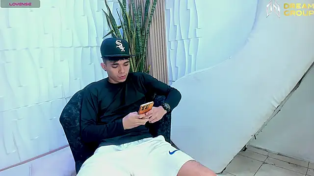 AmazingPartys online show from March 2026 03:52:01 PM