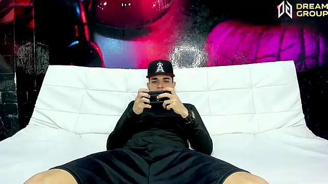 AmazingPartys online show from April 2026 07:22:01 AM