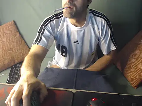 Snapshot of MarkReeds chatting on December 2024 10:35:02 AM MarkReeds online show from December 2024 10:35:02 AM