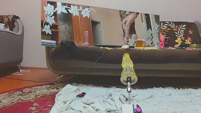 AlinasissyXX online show from March 2025 10:00:02 PM