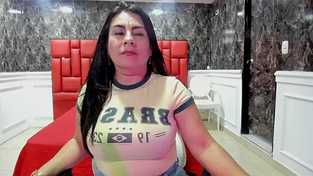 Snapshot of Imyourdirtymilf chatting on October 2025 07:00:01 PM Imyourdirtymilf online show from October 2025 07:00:01 PM