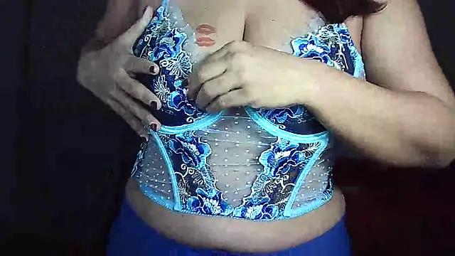 Snapshot of HotSpicyGujju chatting on January 2025 06:46:01 AM HotSpicyGujju online show from January 2025 06:46:01 AM