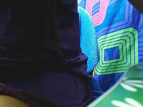 nica20 online show from September 2025 01:38:02 PM