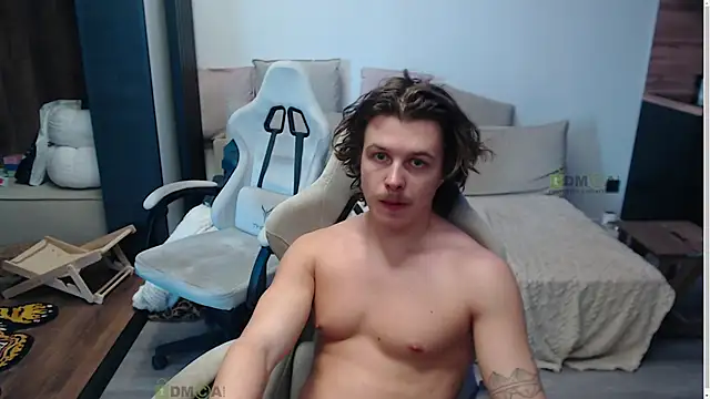 Sunny-Girl1 online show from March 2026 02:44:01 PM