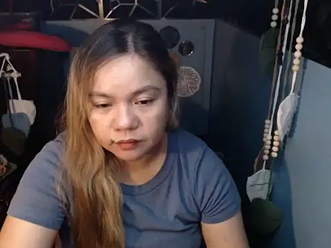 ambersmile online show from October 2025 08:20:02 PM