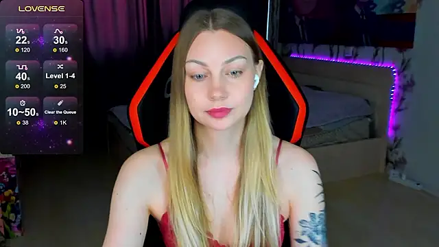 BiMolly online show from March 2026 12:32:01 PM