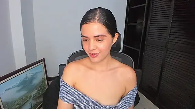 mia collins x online show from November 2025 12:24:01 AM