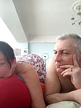  lady red  online show from February 2025 09:10:01 AM