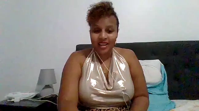 Nathyjess195 online show from December 2024 10:30:02 PM