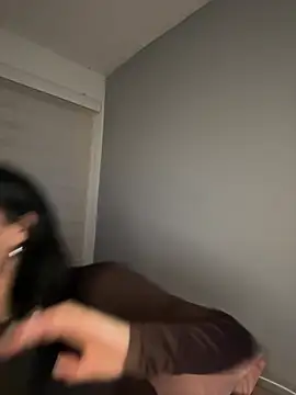 Sammy pink online show from April 2026 12:24:02 AM