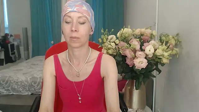 LuxuryNika online show from July 2026 04:56:02 PM