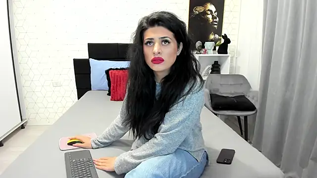 Heidix online show from April 2026 04:40:01 AM