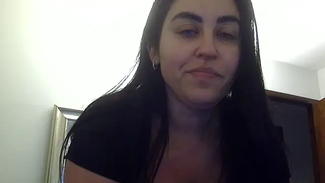 Snapshot of WetFlower69 chatting on May 2026 09:19:01 PM WetFlower69 online show from May 2026 09:19:01 PM