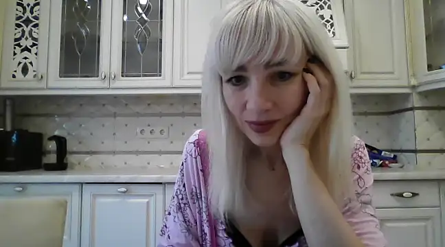 Snapshot of BarbaraKim chatting on December 2024 09:27:02 AM BarbaraKim online show from December 2024 09:27:02 AM