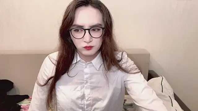 Snapshot of MinniMaksy chatting on June 2026 10:05:02 PM MinniMaksy online show from June 2026 10:05:02 PM