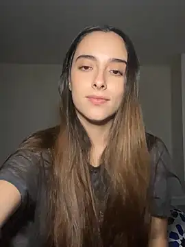 swrennn19 online show from February 2025 11:04:02 PM