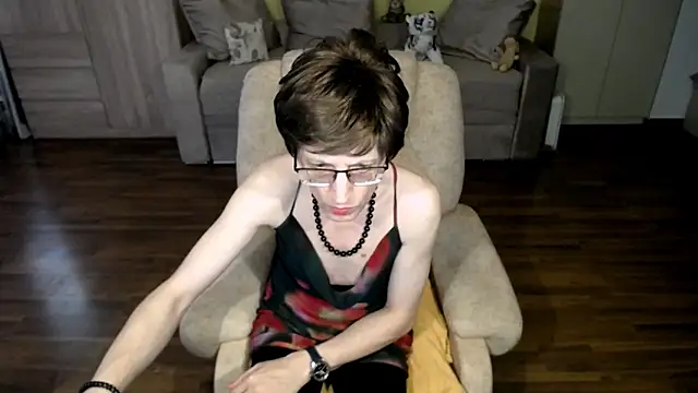 clementine online show from April 2026 07:52:01 AM