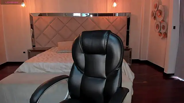 Snapshot of AmyDavis_ chatting on January 2025 08:02:01 PM AmyDavis online show from January 2025 08:02:01 PM