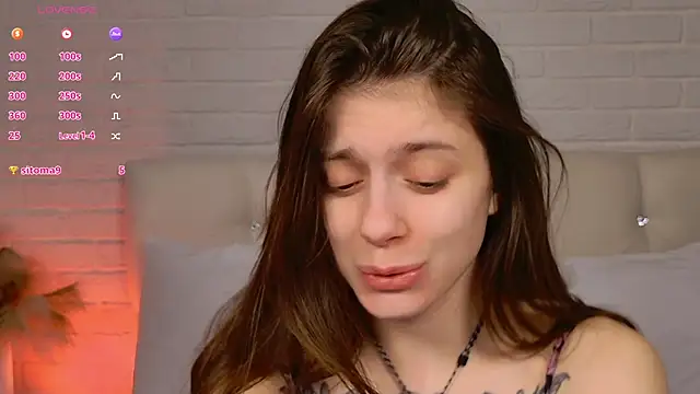 Eille Elfie online show from January 2026 04:50:02 AM