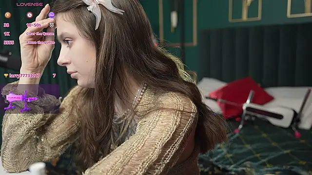 Eille Elfie online show from January 2026 05:22:01 AM