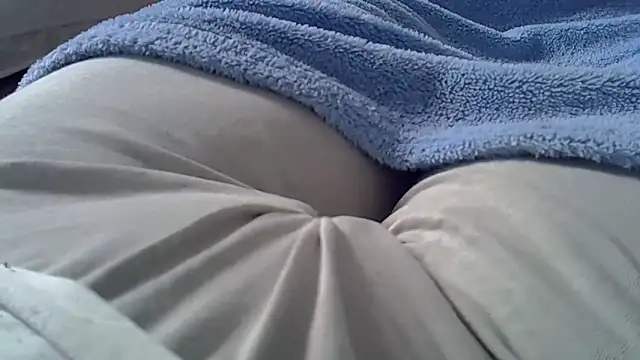 perescam online show from March 2026 06:46:02 PM