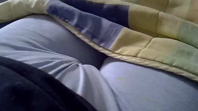 perescam online show from April 2026 02:12:02 PM