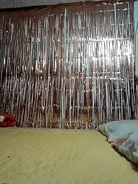 LUNAdeMARTE online show from November 2025 12:42:01 AM