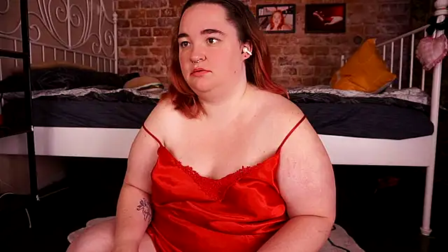 Evelively online show from October 2025 04:44:02 AM