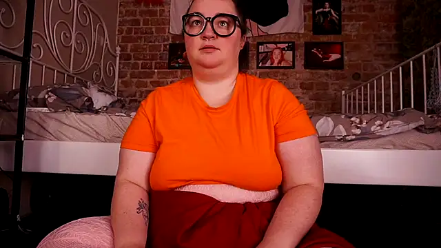 Evelively online show from November 2025 03:41:01 AM