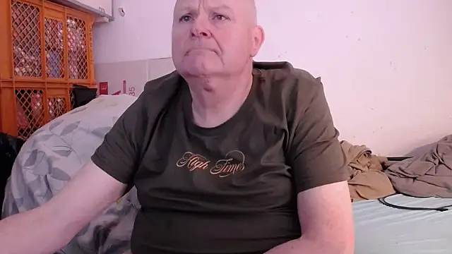 Vandrino online show from April 2026 12:36:02 AM