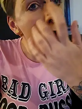 PinkTheHawk online show from February 2026 06:56:01 AM