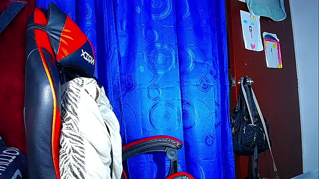 DanisaBrown online show from April 2026 02:33:01 PM