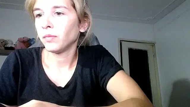 SexxyLety online show from September 2025 10:33:02 PM