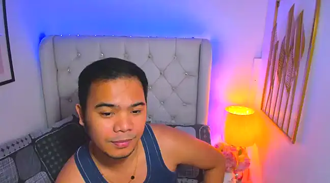 AsianZero online show from February 2025 08:20:02 PM