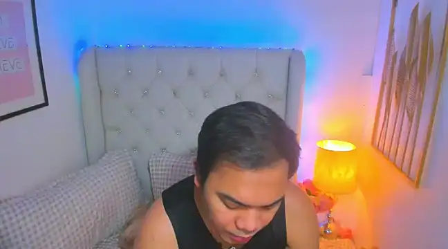 AsianZero online show from March 2025 07:17:01 PM