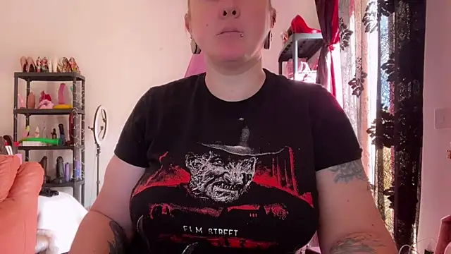 kisicaxx online show from March 2026 09:05:02 AM