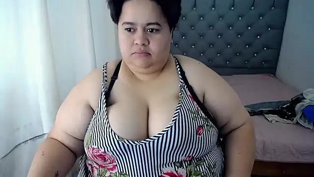 Snapshot of hotlesby4uxxx chatting on December 2024 07:57:02 PM hotlesby4uxxx online show from December 2024 07:57:02 PM