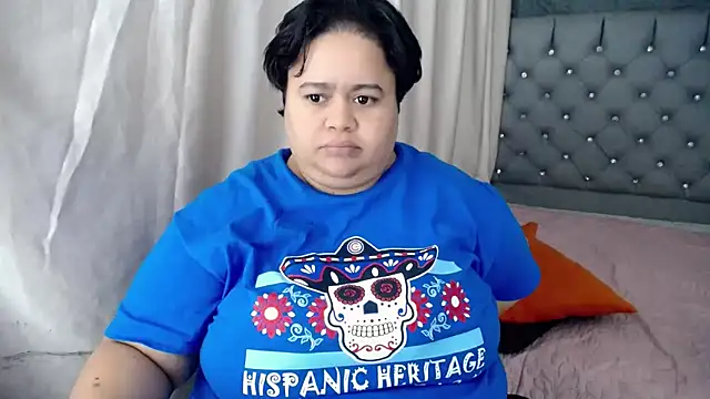 Snapshot of hotlesby4uxxx chatting on January 2025 11:14:01 PM hotlesby4uxxx online show from January 2025 11:14:01 PM